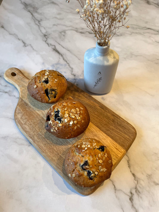 Muffins aux bleuets, avoine et crème sure